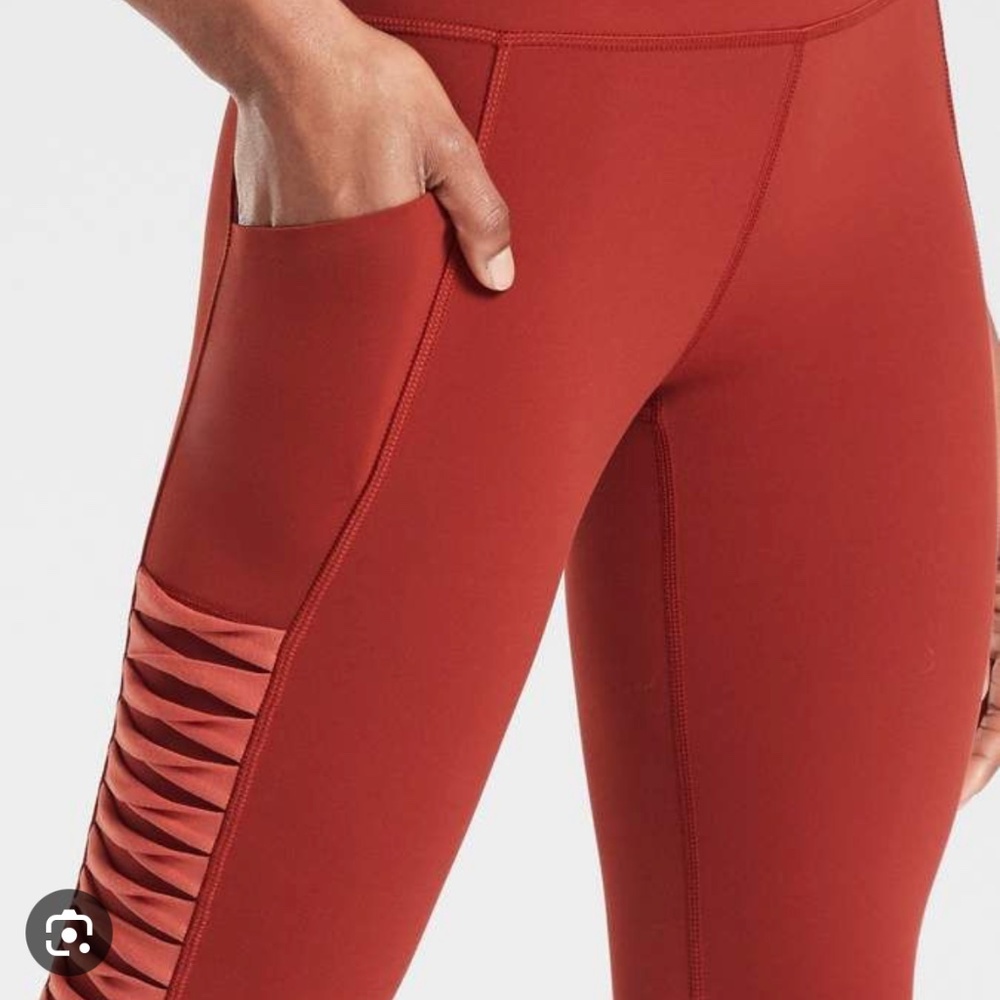 Athleta 7/8 Tight in Powervita